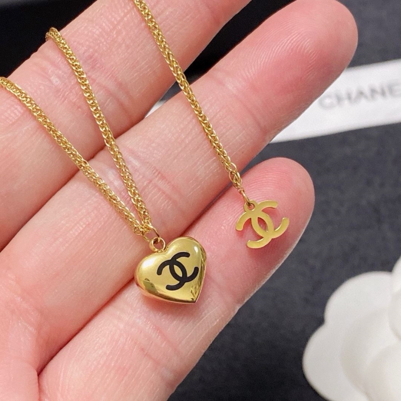 Ch**el necklaces